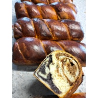 Cozonac cu mac si nuca